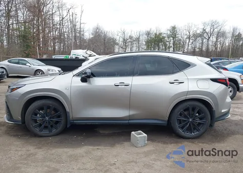 2024 Lexus Nx 350 F Sport Handling z USA, uszkodzony, nr VIN 2T2KGCEZ5RC032289